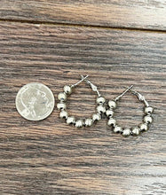 Load image into Gallery viewer, Silver Navajo Bead Hoop Earrings

