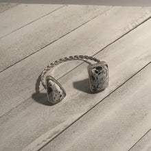 Load image into Gallery viewer, White Buffalo Stone Bracelet
