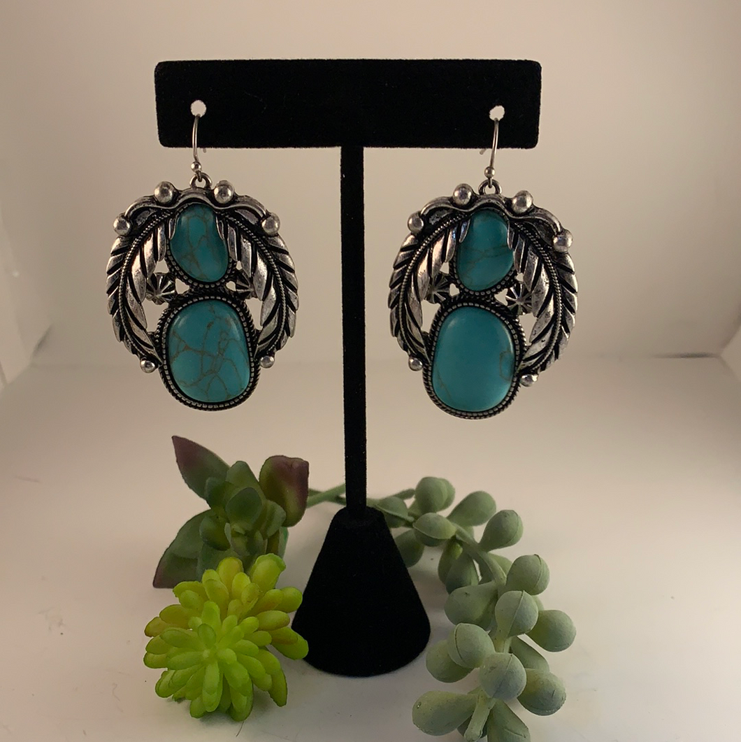 Turquoise Dangly Earring