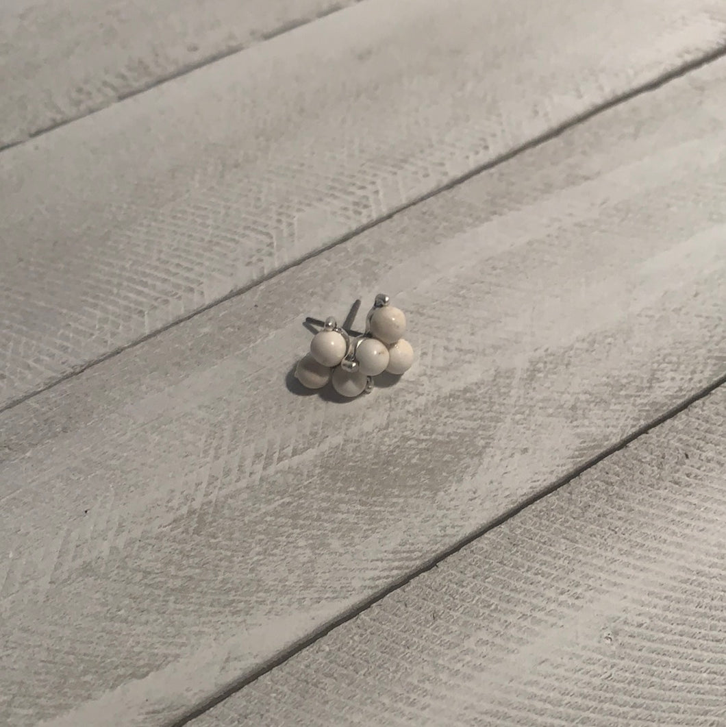Triangular Studs
