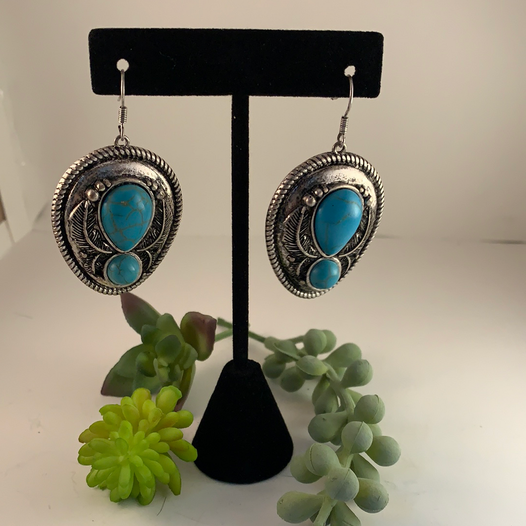 Turquoise and Silver Earring