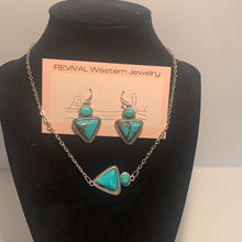 Load image into Gallery viewer, Turquoise Necklace
