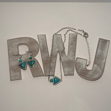 Load image into Gallery viewer, Turquoise Necklace
